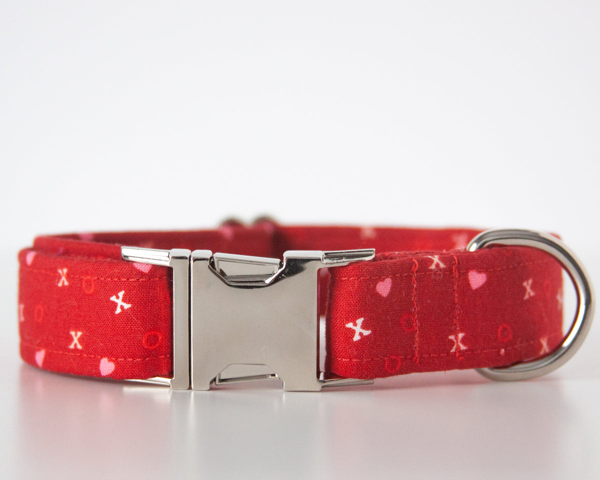 Red Heart XO Dog Collar (Personalization Available) – Loki Doki Dog