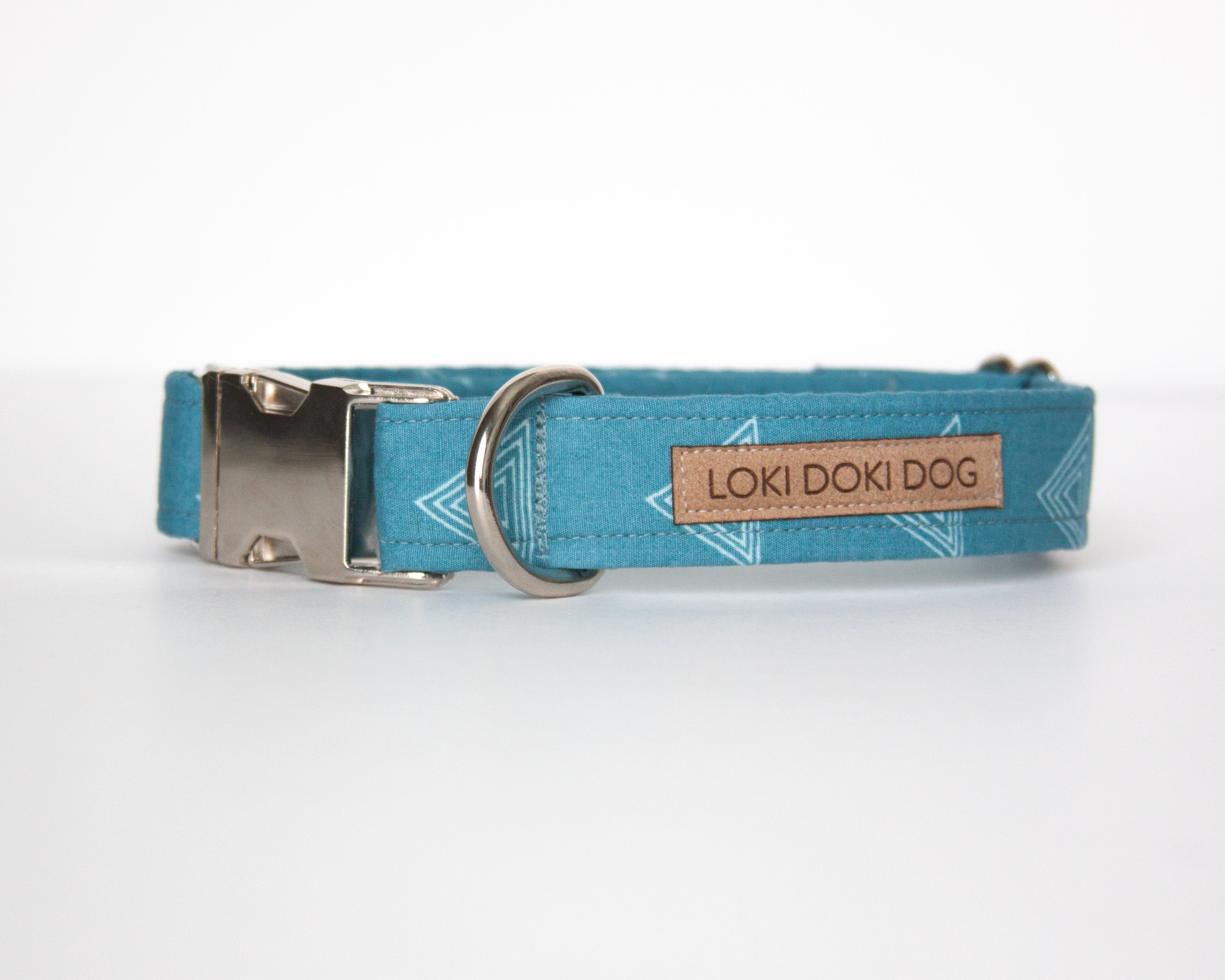 Pet Collar in Tiffany Blue Leather, Medium, Size: 11-14 in.